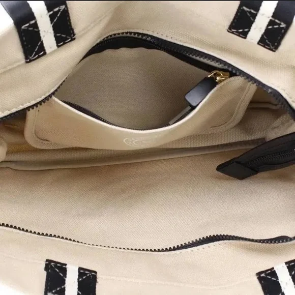 🌷Marc Jacobs Large Signet Tote - Picture 5 of 5